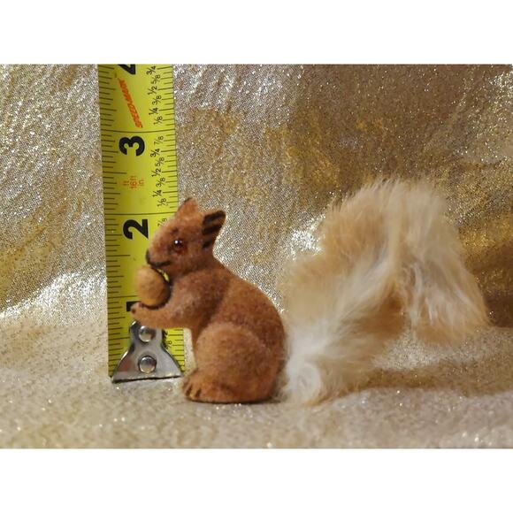 Vintage Flocked Squirrel West Germany Max Carl Wagner Kunstlerschutz Real Fur - Picture 9 of 9